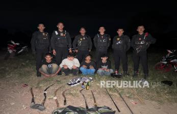 Polres Indramayu Amankan Empat Remaja Geng Motor Bersenjata Tajam