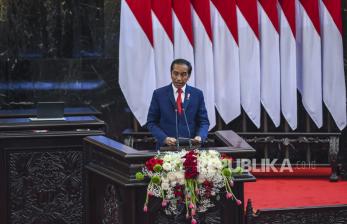 Presiden Joko Widodo memberi sambutan saat pembukaan Parliamentary Forum and the 8th G20 Parliamentary Speakers Summit (P20) di Gedung Nusantara, Kompleks Parlemen, Senayan, Jakarta, Kamis (6/10/2022). Presiden Joko Widodo secara resmi membuka pertemuan 8th G20 Parliamentary Speakers Summit (P20) yang akan diikuti 19 ketua parlemen anggota G20 dan akan digelar pada tanggal 5-7 Oktober 2022.  