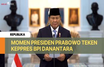 Momen Prabowo Teken Keppres Pengangkatan Dewan Pengawas dan BPI Danantara