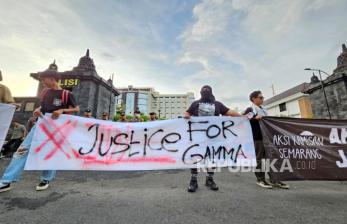 Ratusan Mahasiswa Geruduk Polda Jateng, Tuntut Pengusutan Kasus Penembakan Pelajar