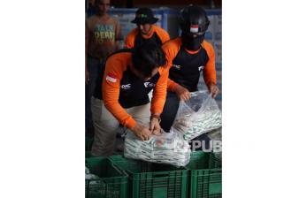 3.840 Paket Bantuan Makanan Siap Dikirim ke Gaza dan Kamp Pengungsi Amman