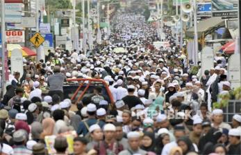 Ratusan Ribu Jamaah Padati Lokasi Haul Ke-20 Guru Sekumpul