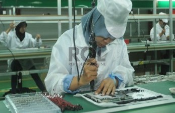 Ekonom Nilai Aturan Impor Elektronik Perkuat Industri Dalam Negeri