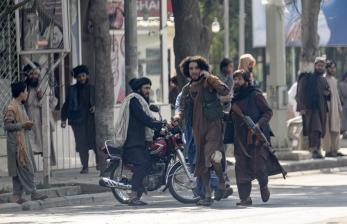Taliban Eksekusi Mati Pelaku Pembunuhan di Depan Publik, Perdana Sejak Pengambilalihan
