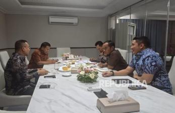 Seskab Teddy Bertemu Dasco, Mensesneg, Kepala BIN, dan Kapolri