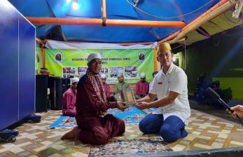 YMSML Salurkan Wakaf Mushaf Al-Qur'an kepada Beranda Yatim dan Dhuafa Indonesia Timur