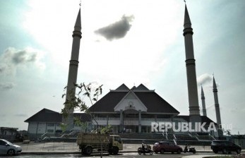 Masjid Hasyim Asy'ari Terbuka untuk Wisatawan