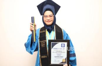 Tania Putri Bintang Baru di Dunia Akademik, Wisudawan Terbaik Prodi Sastra Inggris /ubsi