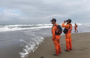 Pelajar Hilang Saat Berkemah di Pantai Cijeruk Belum Ditemukan