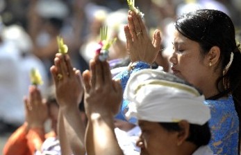 Pernikahan Beda Agama Sulit Diterima Umat Hindu | Republika Online