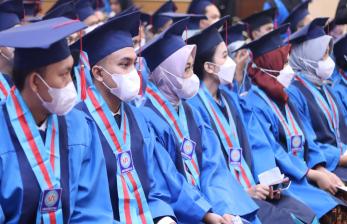 Universitas BSI Kampus Sukabumi Gelar Wisuda ke-15 Secara Offline dengan Meriah