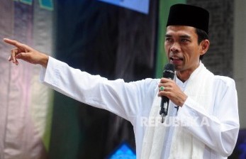 Nasihat UAS bagi yang Doanya Belum Dikabulkan Allah