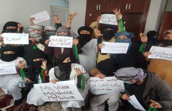 Setahun Taliban Berkuasa: Raibnya Perempuan dari Ruang Publik  