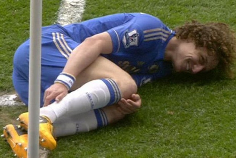 'Akting sakit' David Luiz