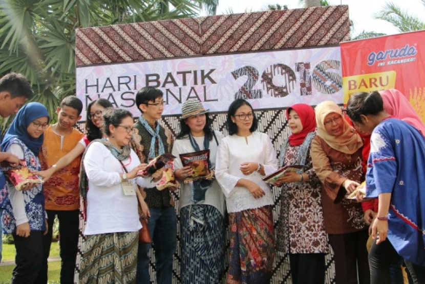 ?GarudaFood dan Yayasan Batik Indonesia Ajak Generasi Muda Lestarikan Batik.