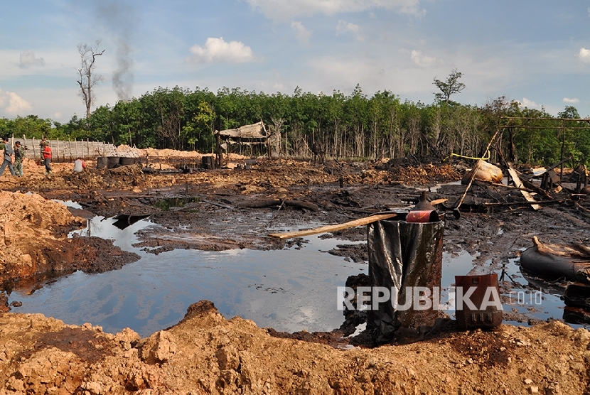 PT Pertamina Eksplorasi dan Produksi (EP) menertibkan illegal drilling yang marak terjadi wilayah kerja Asset 1 field Ramba pada area Mangunjaya dan Keluang yang berada di Kabupaten Musi Banyuasi (Muba), Sumatera Selatan.