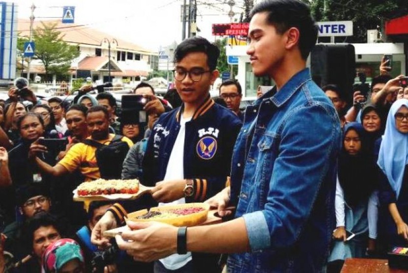 Dikasih Warisan Gibran, Kaesang: Saya Calon Bos Anda Wahai Markobar 1996. (FOTO: Ning Rahayu)