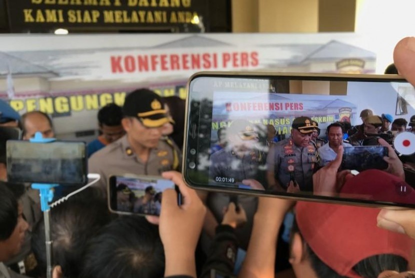  Kapolres Cianjur, AKBP Juang Andi Priyanto menjelaskan alasan Ahek membunuh Jenal Debt Collector