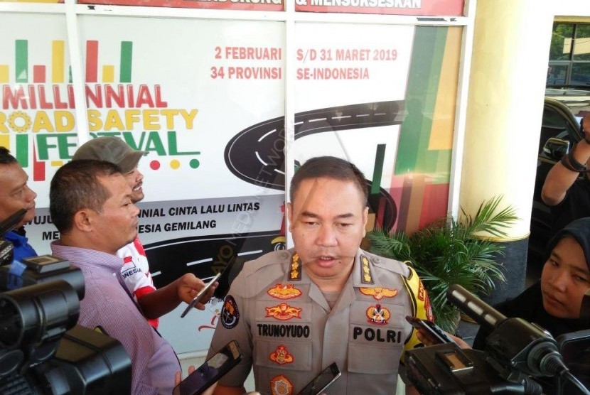  Kabid Humas Polda Jawa Barat Kombes Pol Trunoyudo