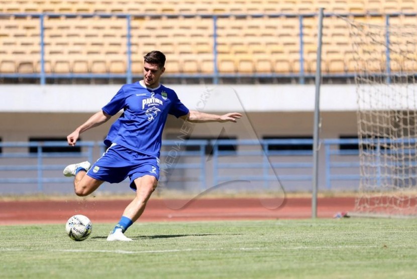 Persib Bandung akan menjamu Barito Putera