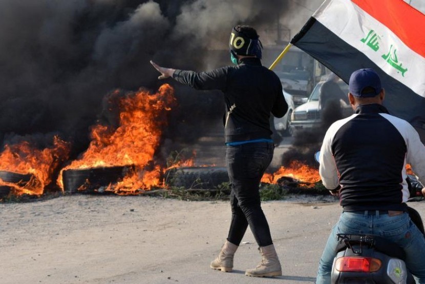 Rusuh Irak, Militer Tembak 16 Demonstran