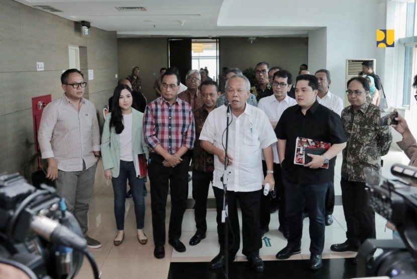 Menteri Pekerjaan Umum dan Perumahan Rakyat