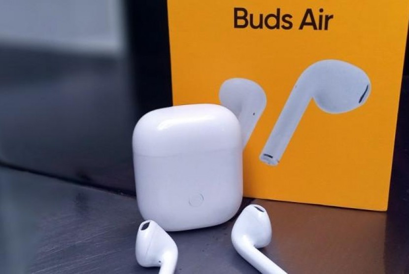 Realme Bakal Boyong Air Buds Pertamanya ke Indonesia, Harganya. . .. (FOTO: Realme)