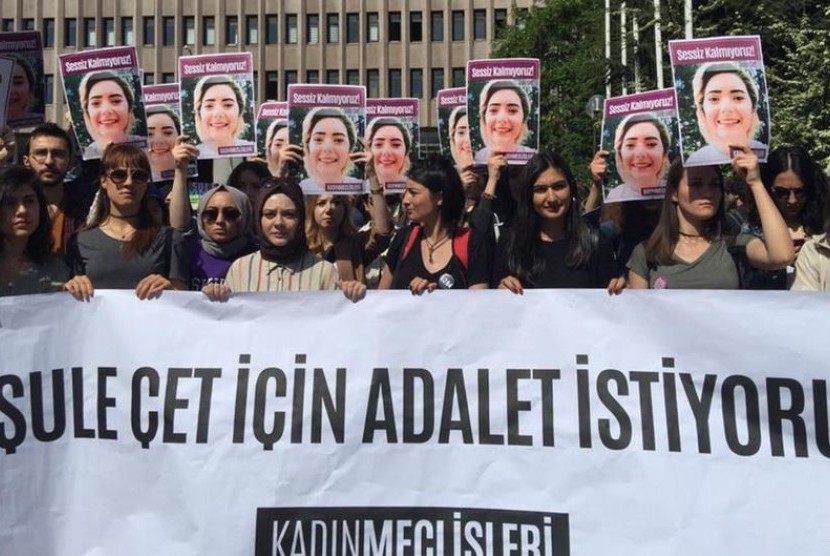 Aktivis Turki Tuntut Pembunuhan Perempuan Ditangani Serius