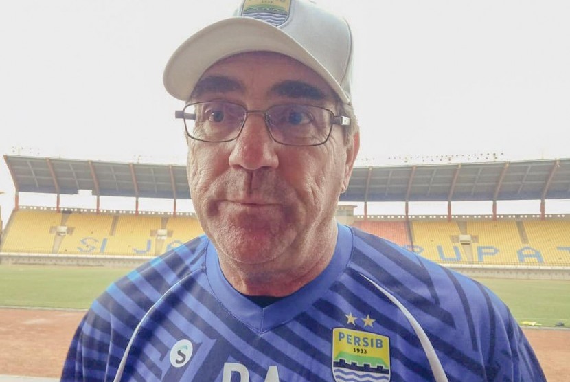 Persib vs Barito: Robert Alberts Pastikan Persib Siap Tempur Kontra Barito