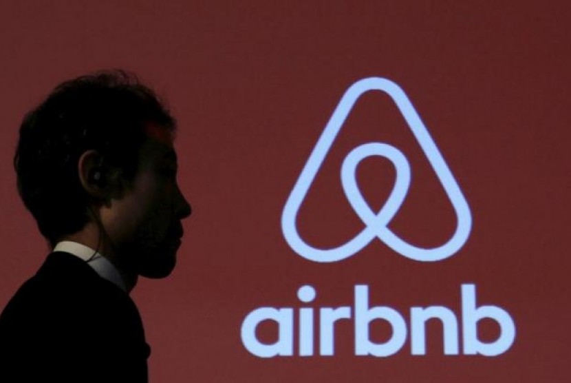 Dikabarkan Bakal IPO, Jawaban Bos Airbnb Tengil. (FOTO: Reuters/Yuya Shino)