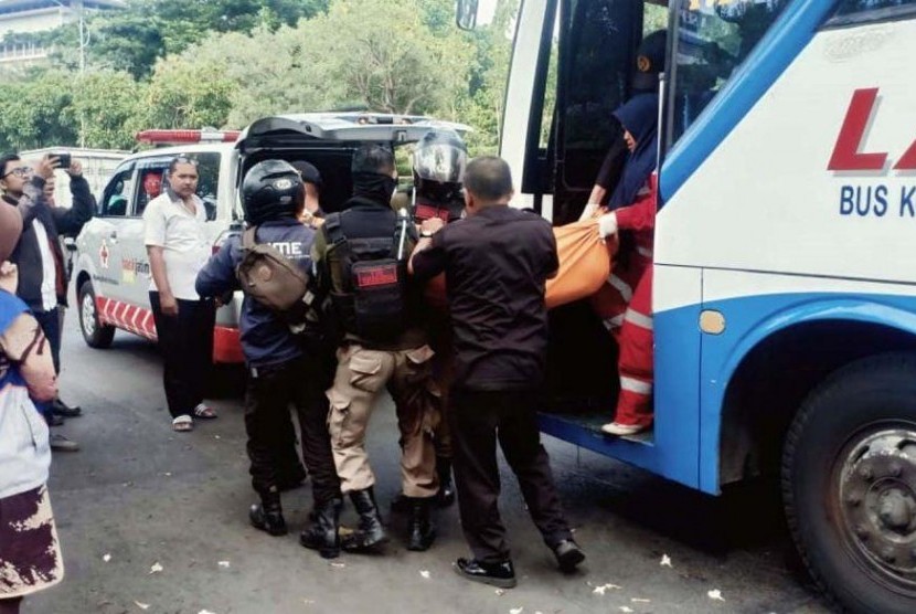 Sopir bus meninggal saat mengantarkan penumpang
