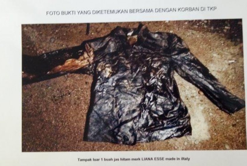 Mayat dalam Koper Kenakan Jaket Linea Esse Buatan Italy 