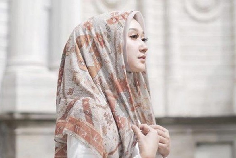 4 Tren  Gaya Hijab  Sepanjang Tahun 2022 Republika Online