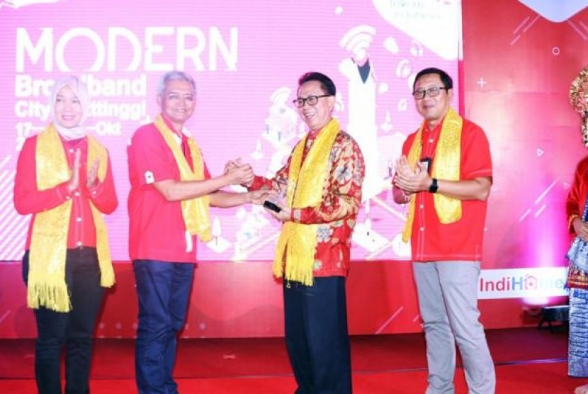 Telkom Resmikan Modern Broadband City di Bukittinggi. (FOTO: Telkom)