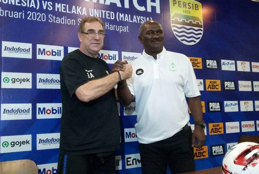 Pelatih Melaka United Janjikan Duel Sengit Kontra Persib 