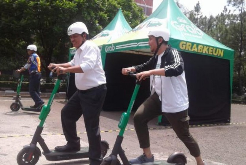 GrabWheels Tekan Angka Kecelakaan Kota Bandung, Top!. (FOTO: Rahmat Saepulloh)