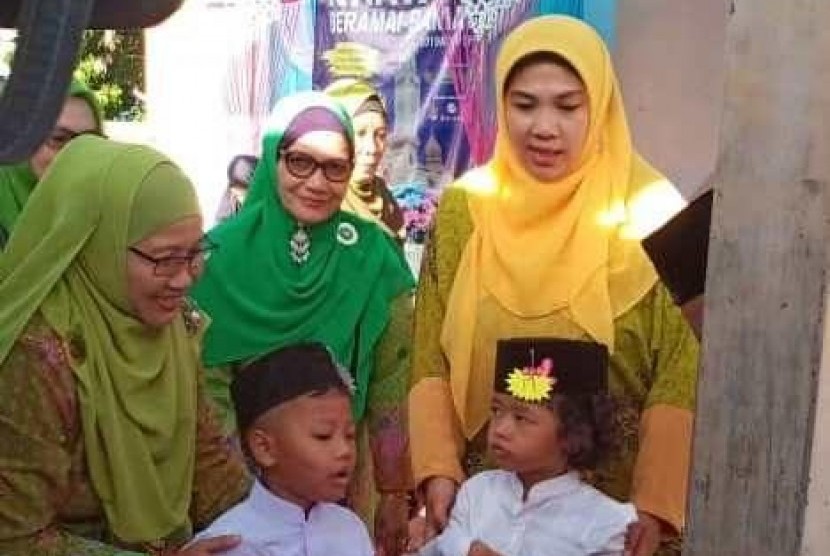 PCIA Malaysia bersama Muslimat Gelar Khitanan Massal  