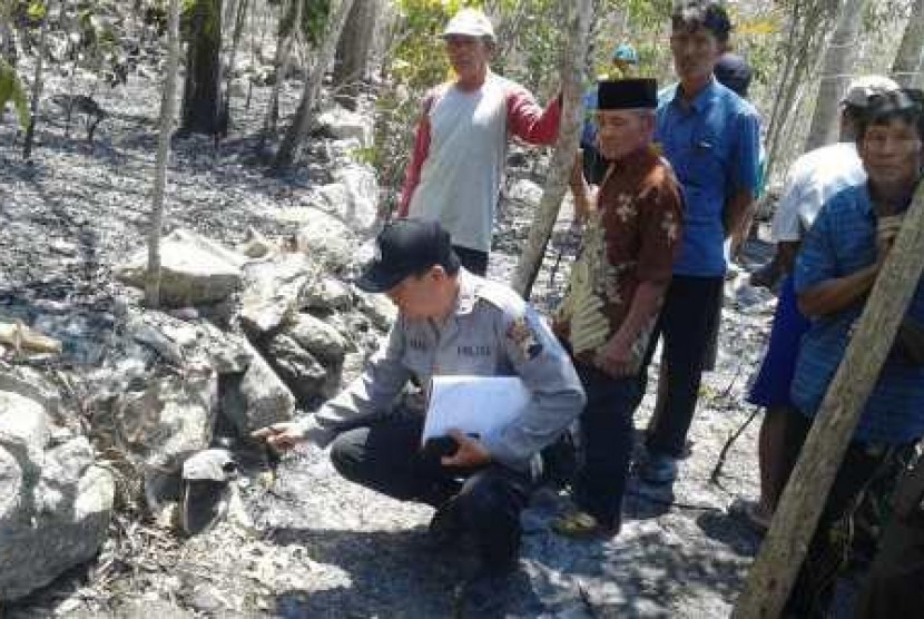  Olah TKP warga tewas terbakar di Wonogiri. Foto : Dok. Polres Wonogiri