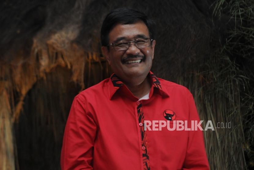 Bakal Calon Gubernur Sumatera Utara Djarot Saiful Hidayat pada acara pengumuman rekomendasi pasangan calon gubernur dan wakil gubernur PDIP di Kantor PDIP Jakarta, Kamis (4/1).