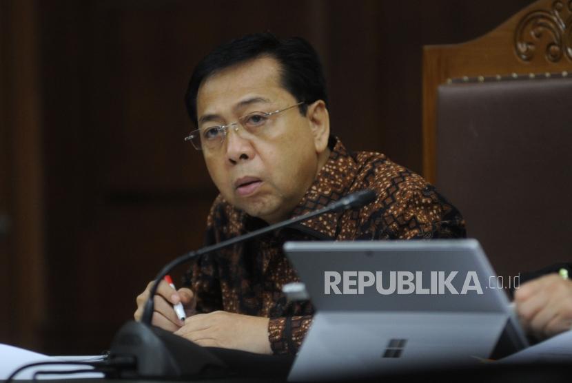 Terdakwa kasus korupsi KTP Elektronik Setya Novanto menjalani sidang lanjutan di Pengadilan Tipikor, Jakarta Pusat beberapa waktu lalu..