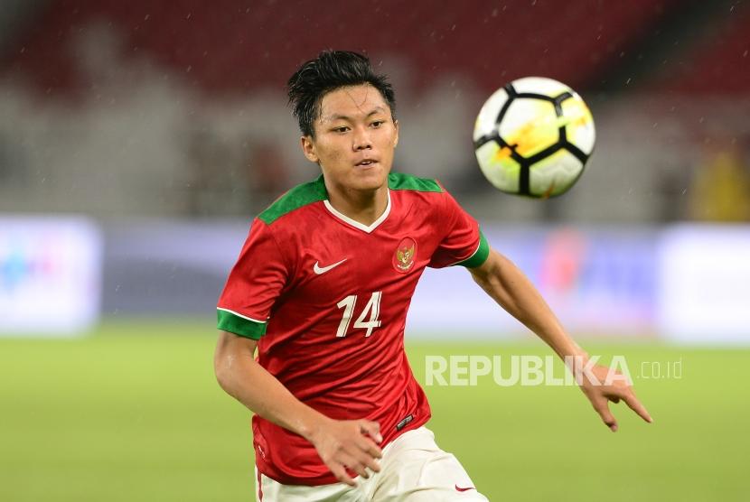 Pemain timnas Indonesia dan Dewa United, Feby Eka Putra.