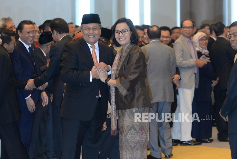  Gubernur Bank Indonesia Perry Warjiyo dan Menkeu Sri Mulyani.