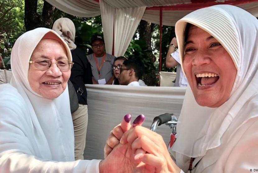 Pemilu 2019: Dari Isu Islam Hingga Hak Suku Pedalaman: Pemilu Indonesia di Mata Media Asing