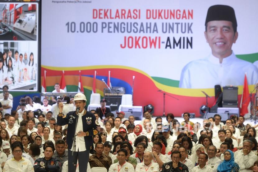 Deklarasi Pengusaha Untuk Jokowi-Amin. Capres Nomer 01 Joko Widodo menyampaikan paparan kinerja  kepada pengusaha saat deklarasi dukungan 10 ribu pengusaha untuk Jokowi-Amin di Istora Senayan, Jakarta, Kamis (21/3/2019).