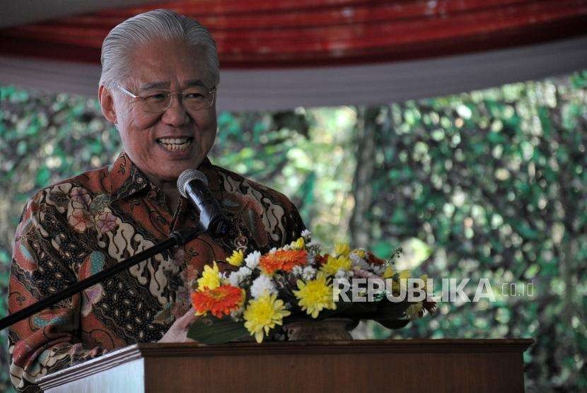 Direktur Utama Perum Bulog Budi Waseso (Buwas) dalam konferensi pers di Kantor Pusat Perum Bulog, Rabu (19/9) menegaskan tidak akan melakukan impor beras hingga Juni 2019 karena stok hingga akhir 2018 bisa sampai tiga juta ton setelah semua total impor beras masuk sebanyak 1,8 juta ton dari pesanan 2017.