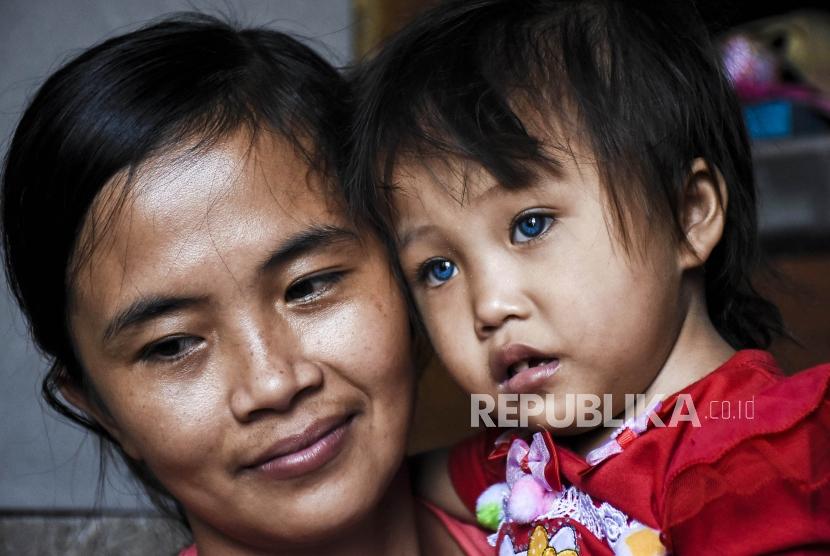 Sochli rus onalar bilan jinsiy aloqa