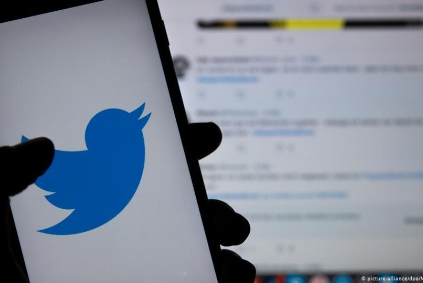 Pakar: Twitter Menjual Data Pengguna untuk Meraup Keuntungan