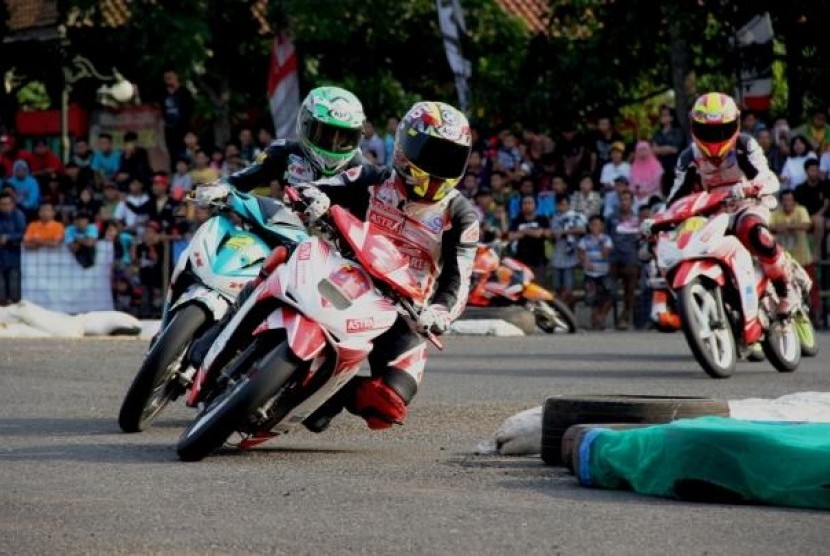 Video: Honda Racing Championship Seri 1 Purwokerto 2014
