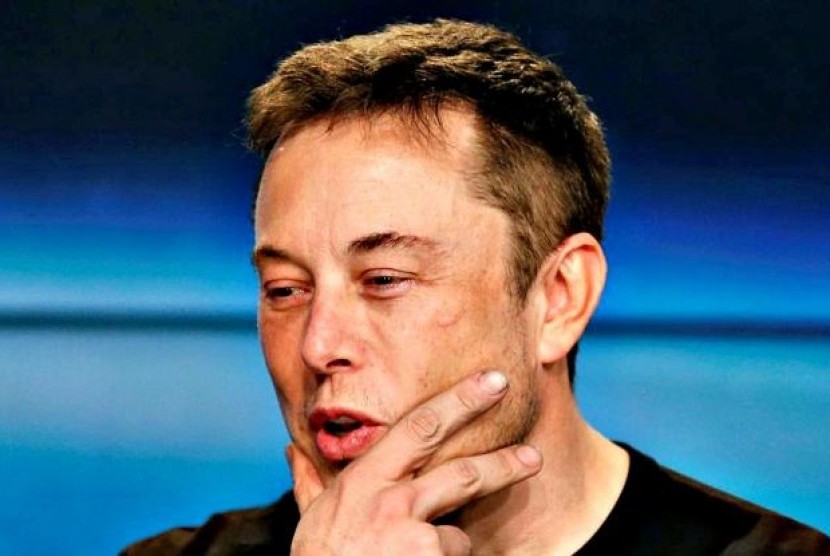 Berawal dari Candaan, Perusahaan Elon Musk Raup Pendanaan Triliunan. (FOTO: Reuters/Joe Skipper)