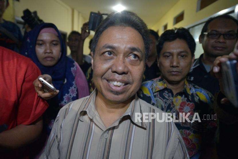Mantan Wali Kota Depok, Nur Mahmudi Ismail memenuhi panggilan Polres Depok, Kamis (13/9).